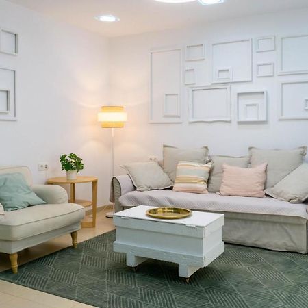 Apartment Caleta Beach Málaga Kültér fotó