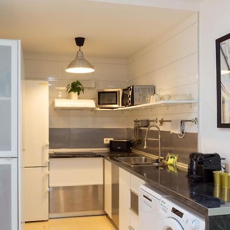 Apartment Caleta Beach Málaga Kültér fotó