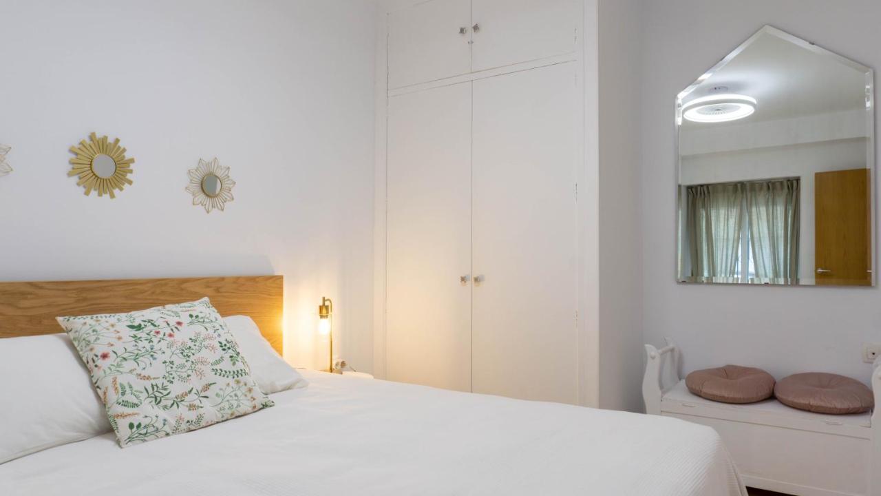 Apartment Caleta Beach Málaga Kültér fotó