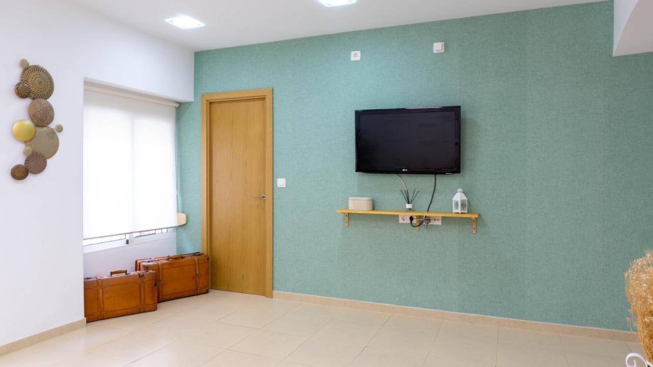 Apartment Caleta Beach Málaga Kültér fotó